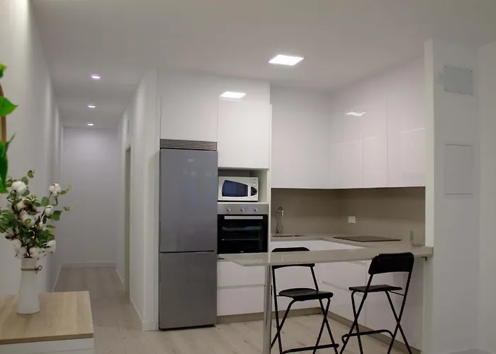 Piso Recien Reformado Galiano * Φερόλ